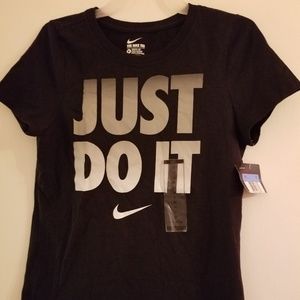 Nike Girls Tee Size M